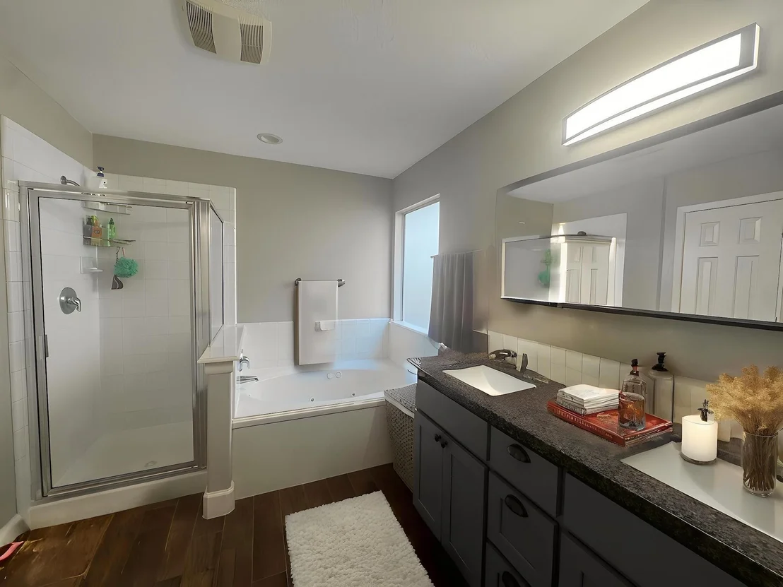 Photo of 6007 Shining Leaf Court