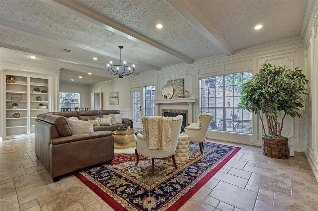 Photo of 703 Crossroads Drive
