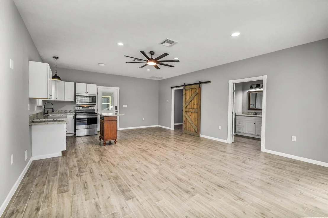 Photo of 212 County Road 2202