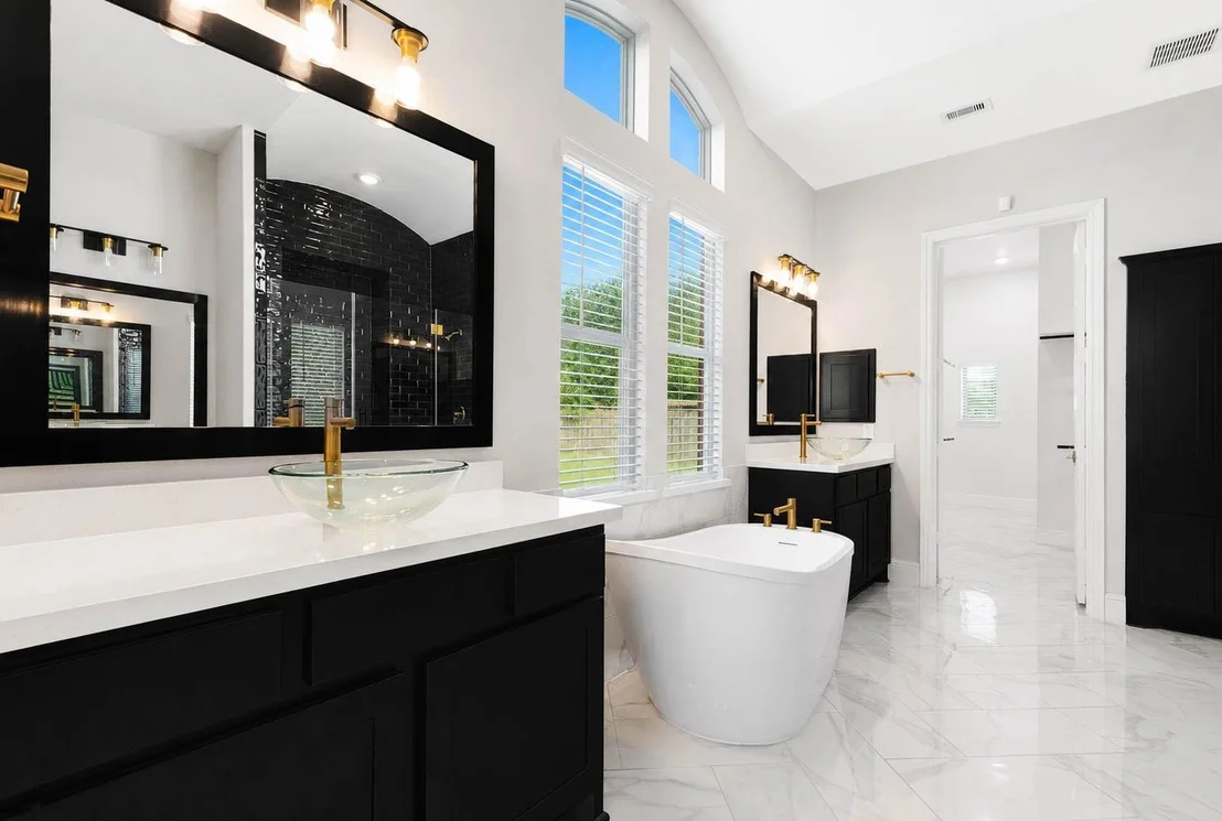 Photo of 4935 Grapevine Lane