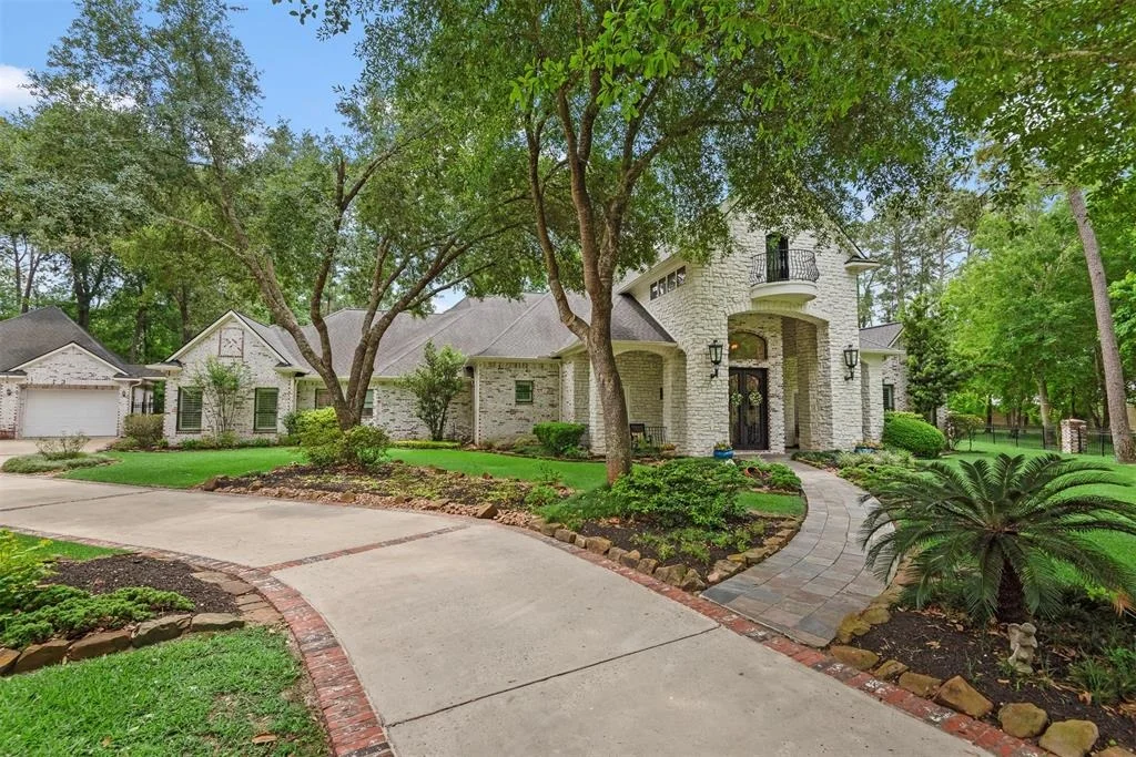 Photo of 3706 Skyoak Court