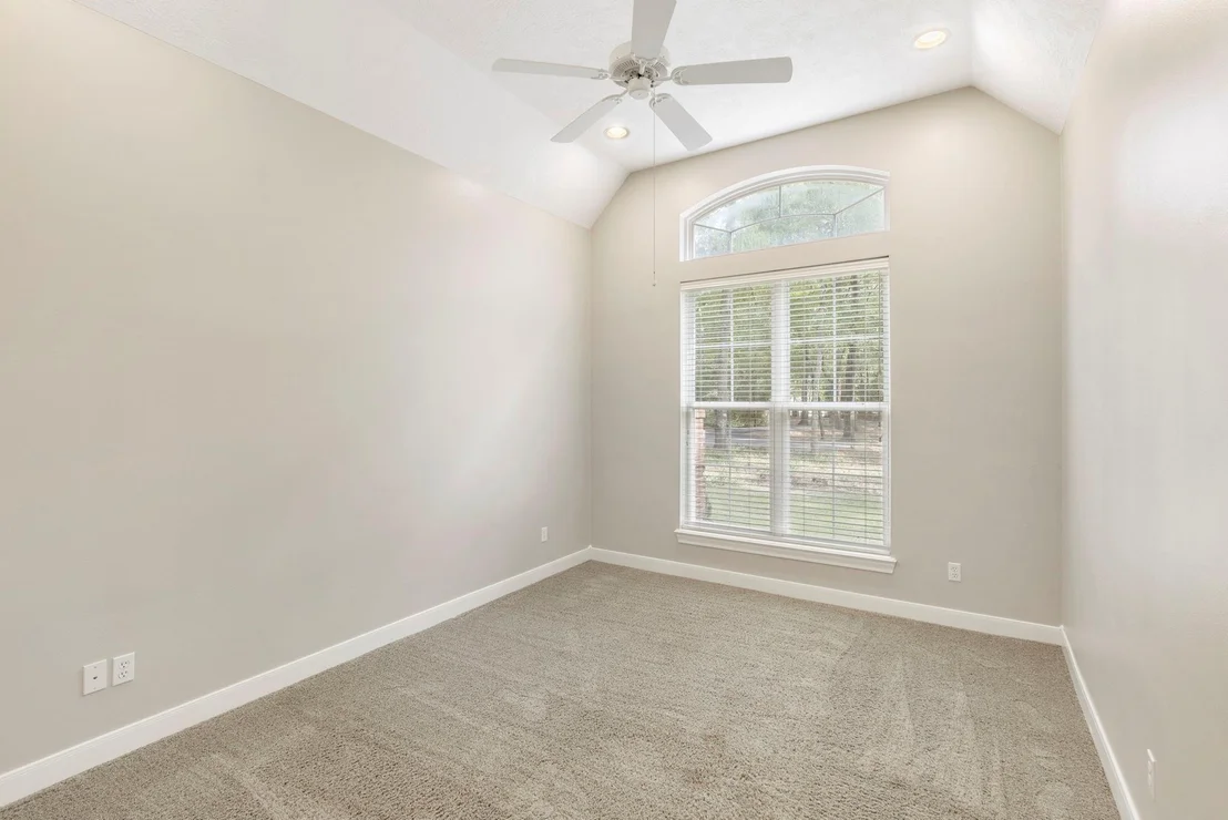 Photo of 10857 Lake Forest Drive