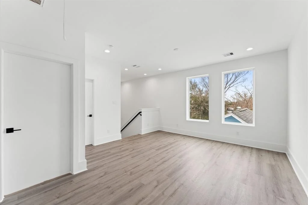 Photo of 1847 Wycliffe Drive