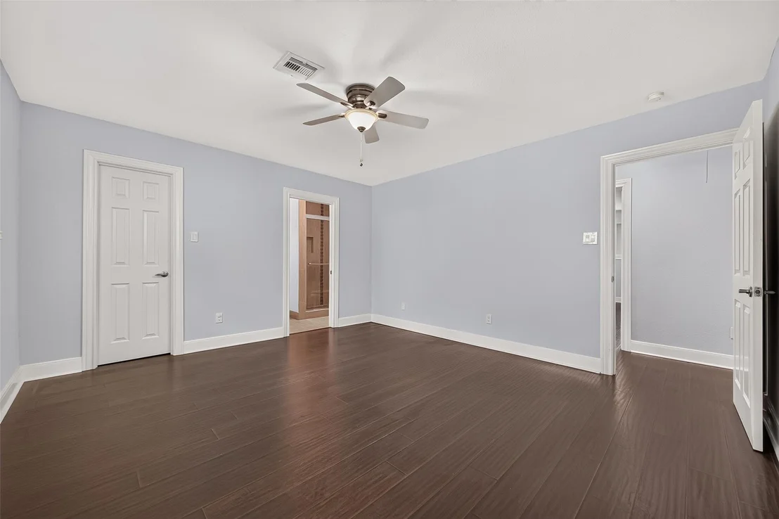 Photo of 11126 Cedarhurst Drive