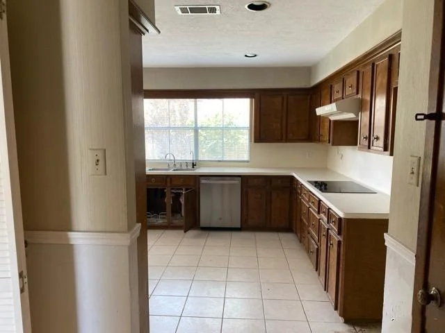 Photo of 6907 King Arthur Court