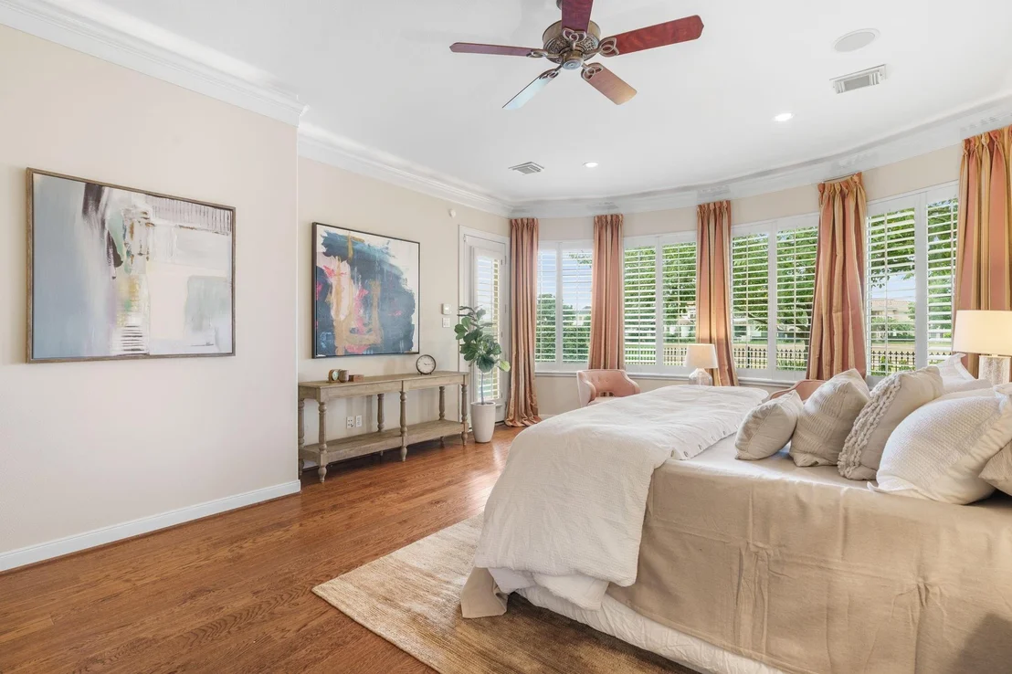 Photo of 11431 Legend Manor Drive