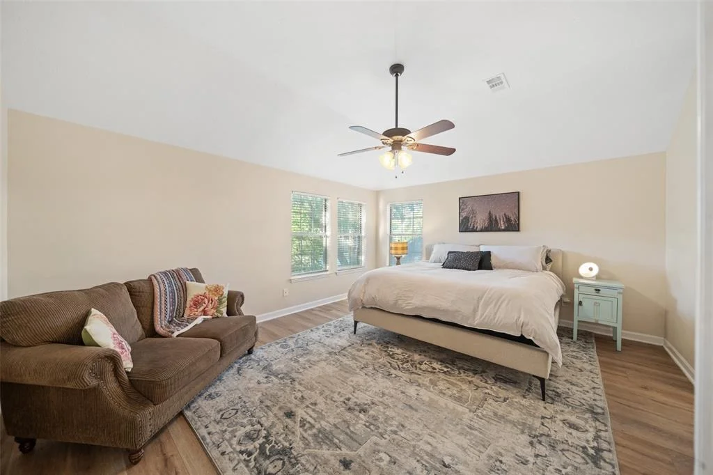 Photo of 23 W Stony End Place