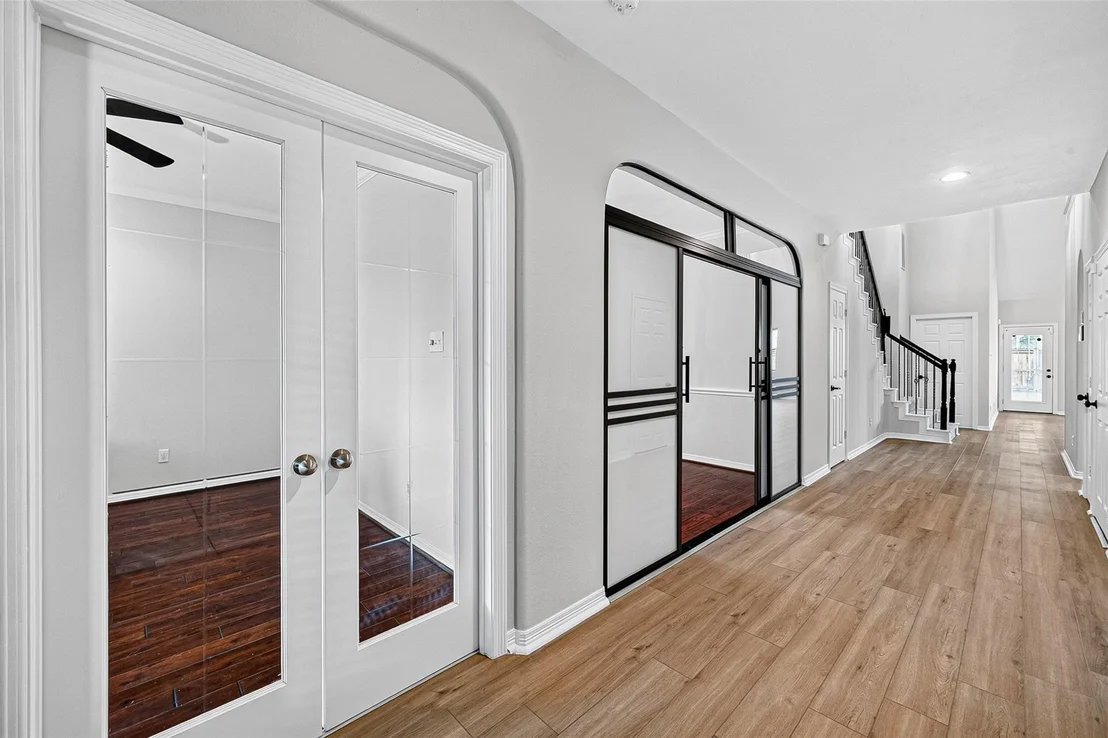 Photo of 4103 Misty Waters Lane