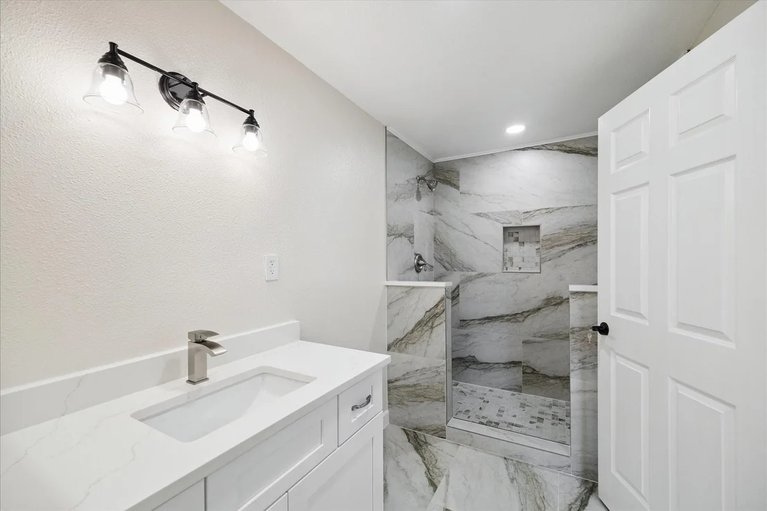 Photo of 9206 Westview Drive
