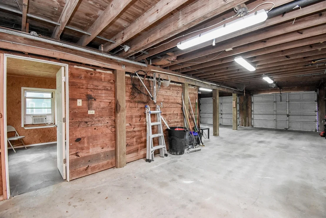 Photo of 225 Swallow Drive