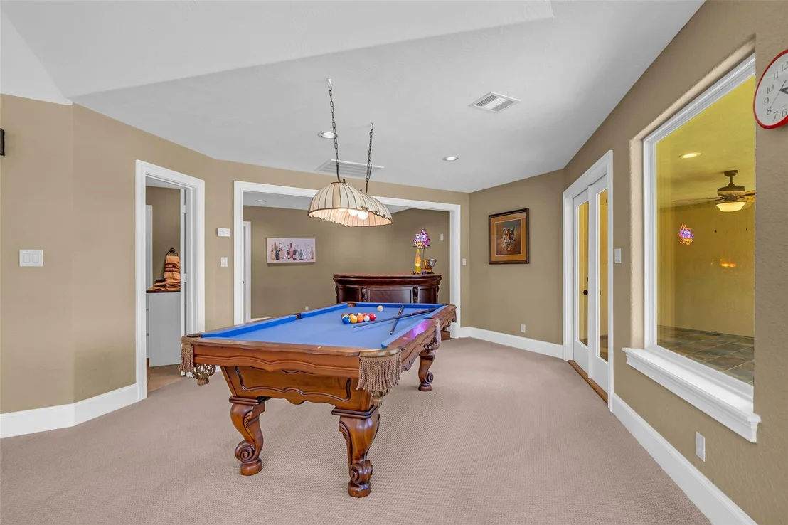 Photo of 348 W Pines Drive