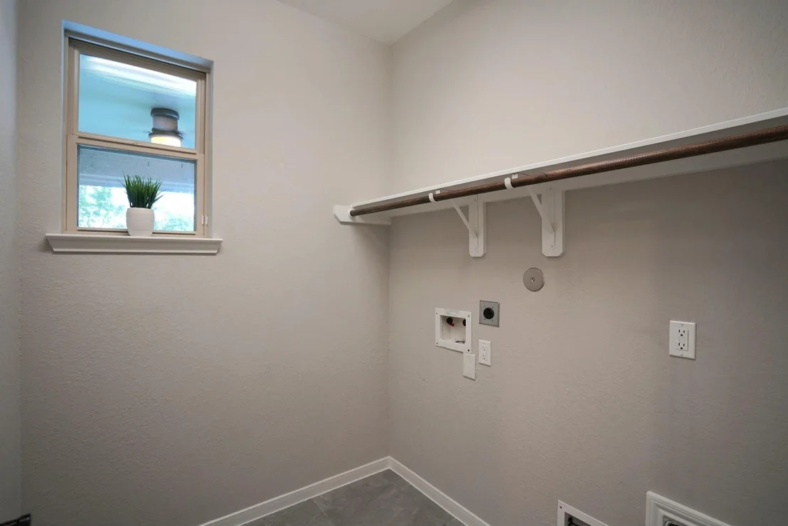 Photo of 704 Shadow Bend