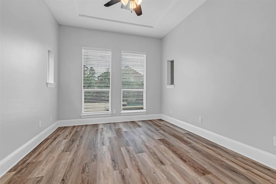 Photo of 98 E Cove View Trail