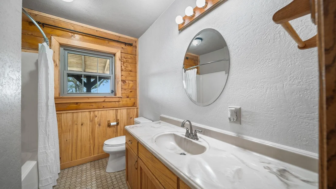 Photo of 16120 Brown Road