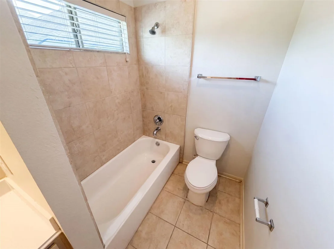 Photo of 15822 Maple Shores Drive