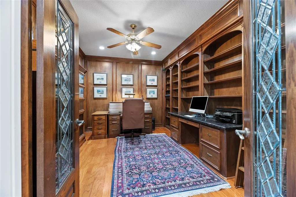 Photo of 19827 Timberwind Lane