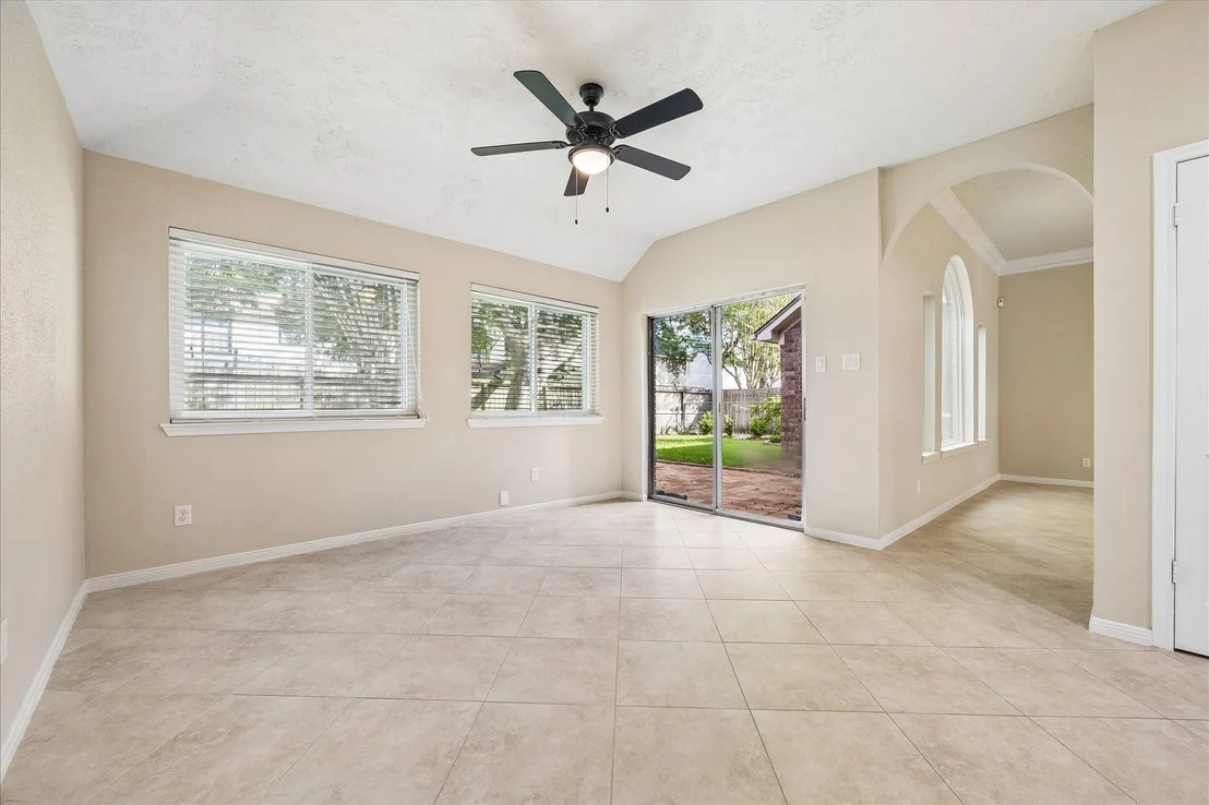 Photo of 723 Lochnell Drive