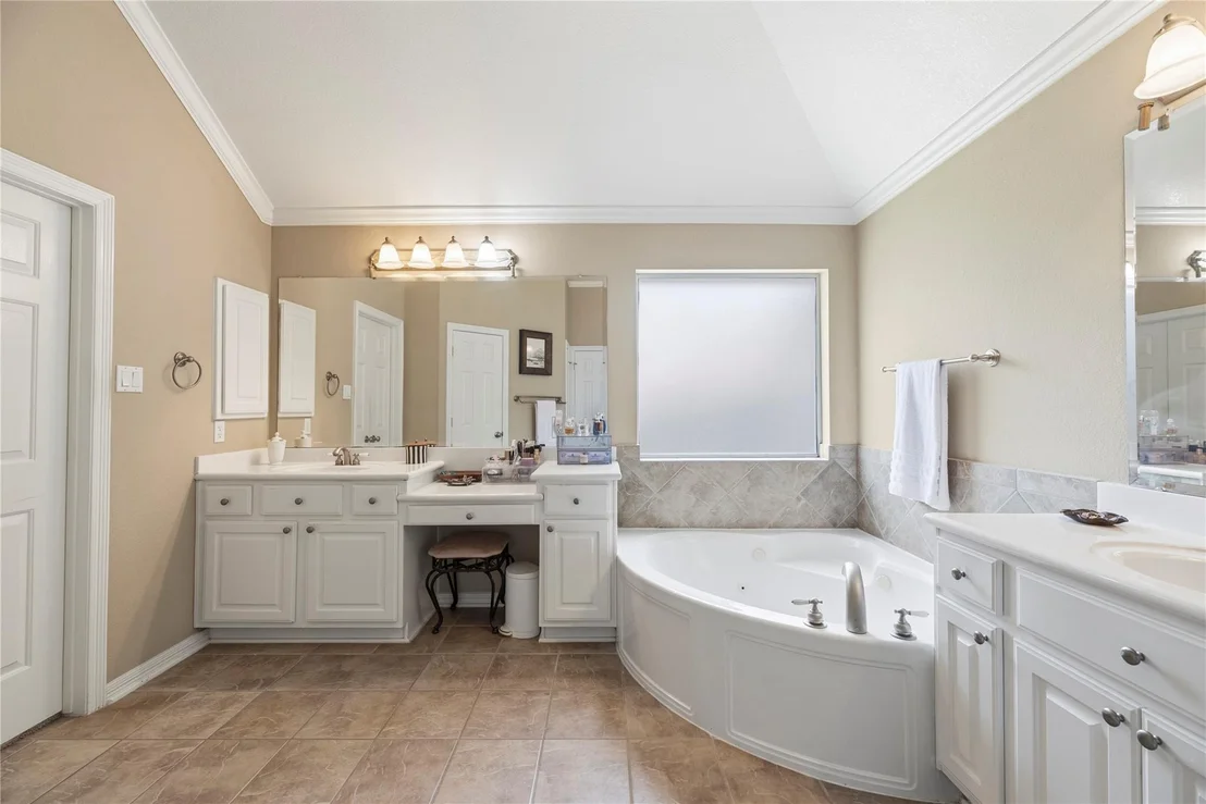 Photo of 15814 Applerock Trail