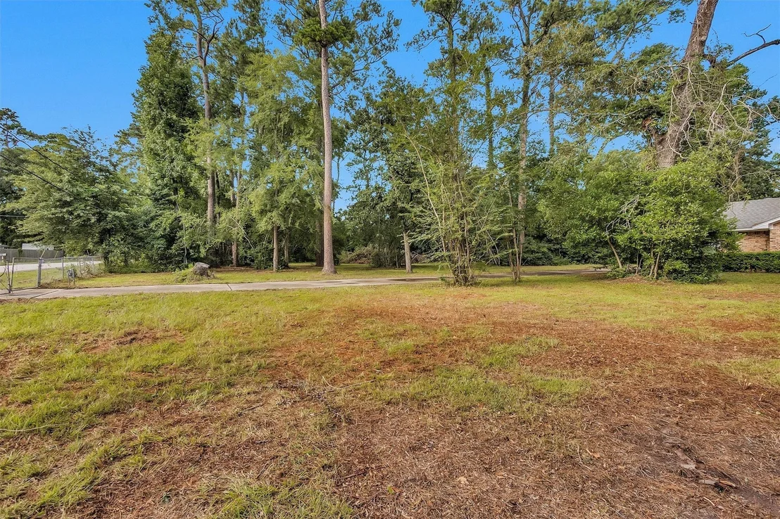 Photo of 29526 W Hawthorne Drive