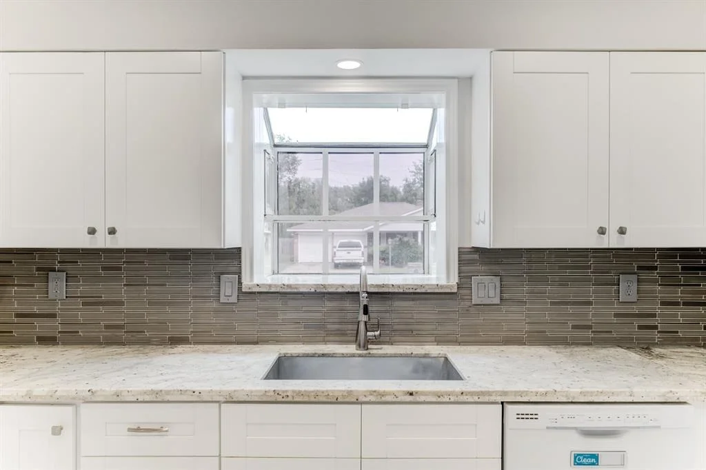 Photo of 16602 Cairnway Drive