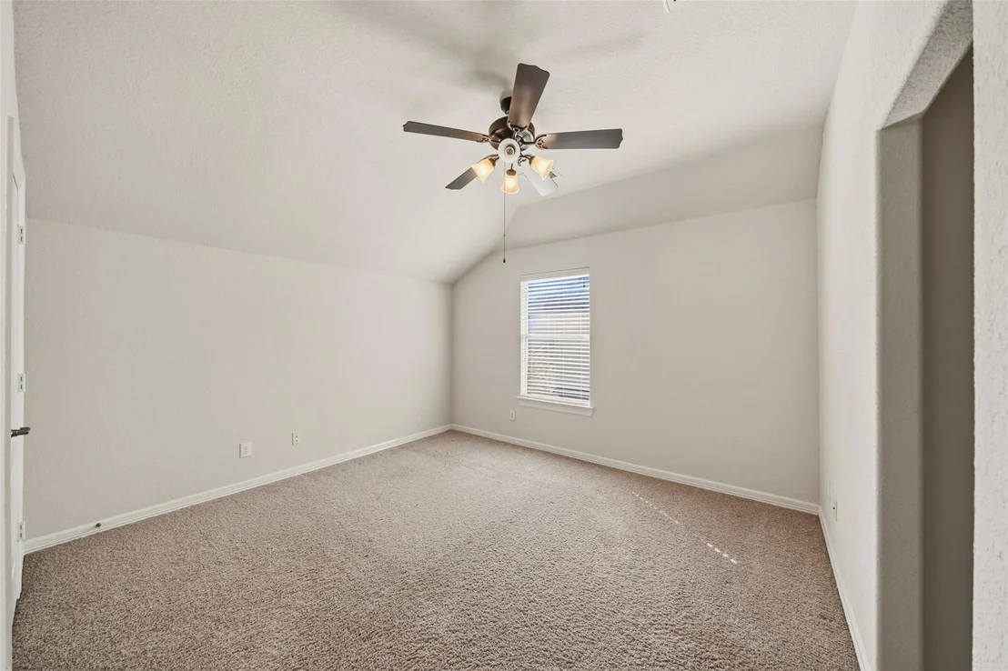 Photo of 25802 Northcrest Drive