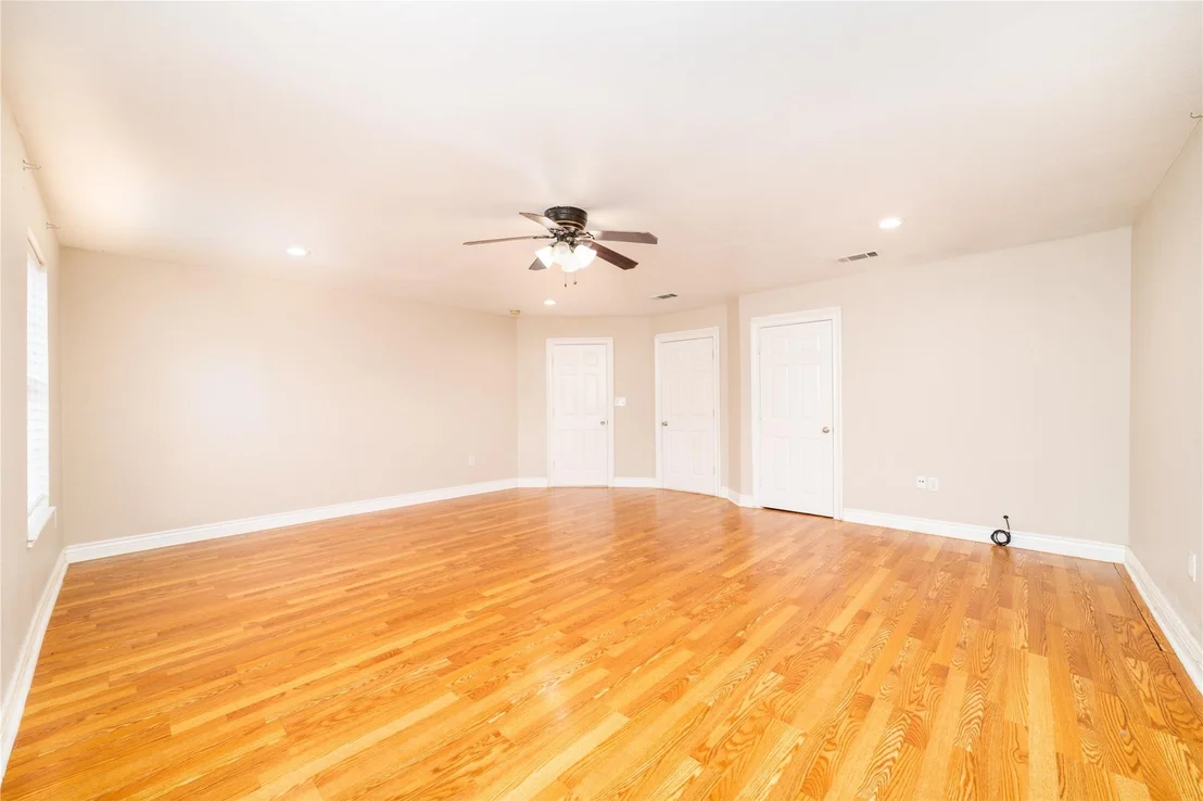 Photo of 7510 Millbrae Lane