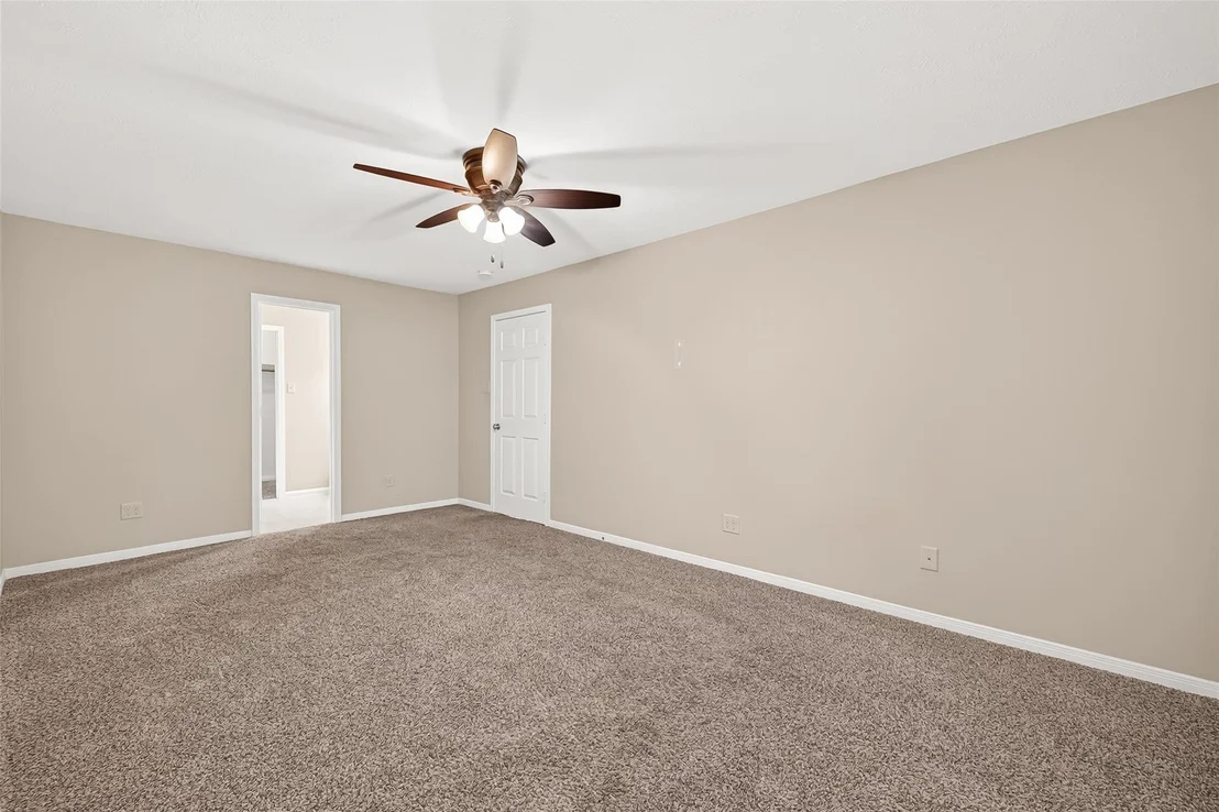 Photo of 2182 Tree Lane