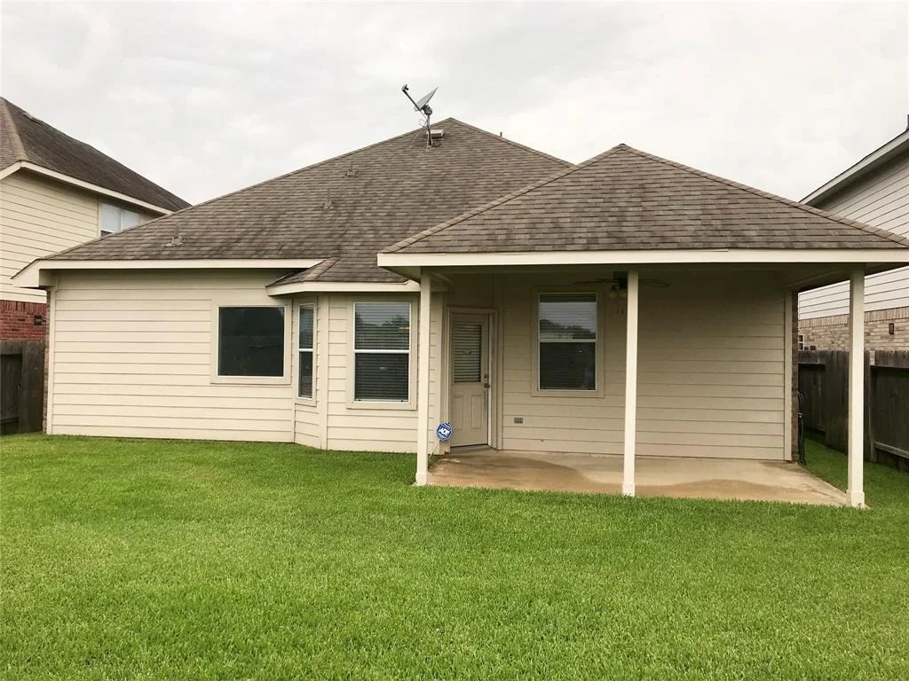 Photo of 2903 Empire Oaks Lane