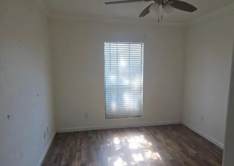 Photo of 15706 Schumann Lane