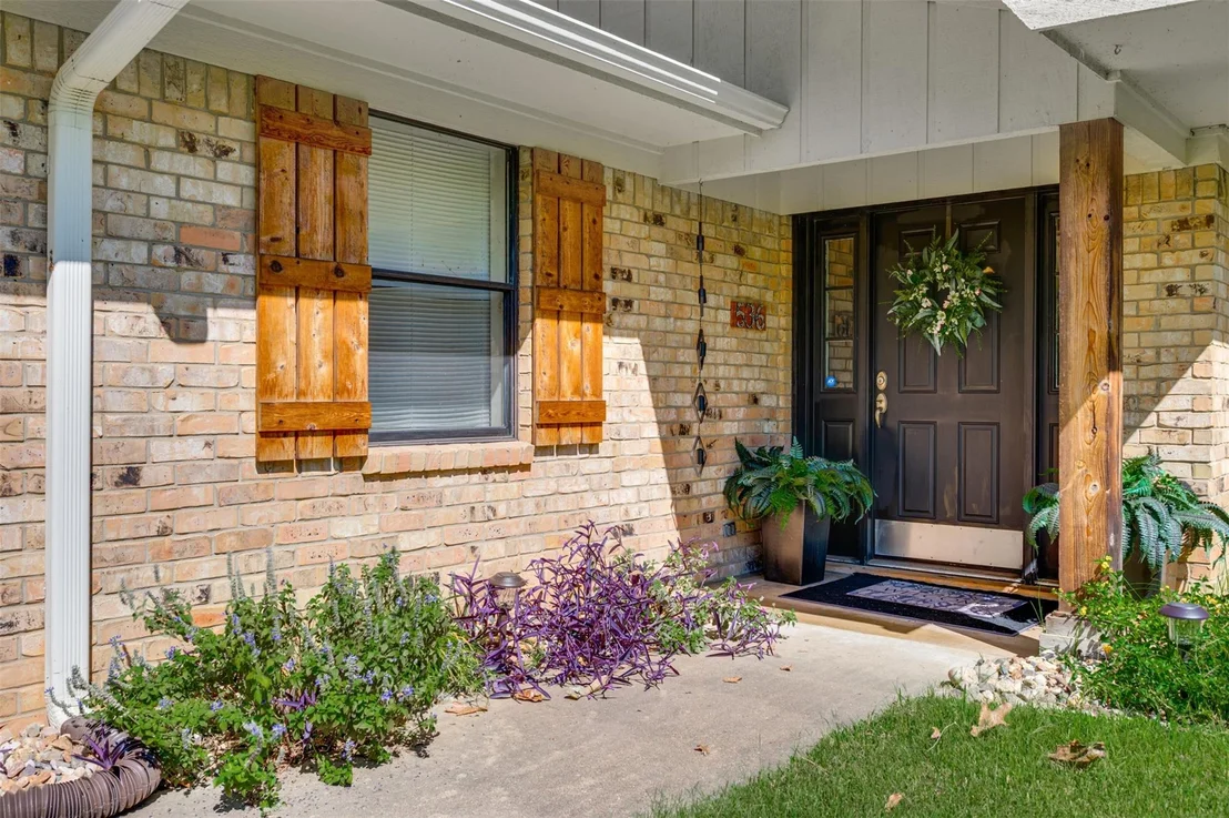 Photo of 536 Wildewood Drive