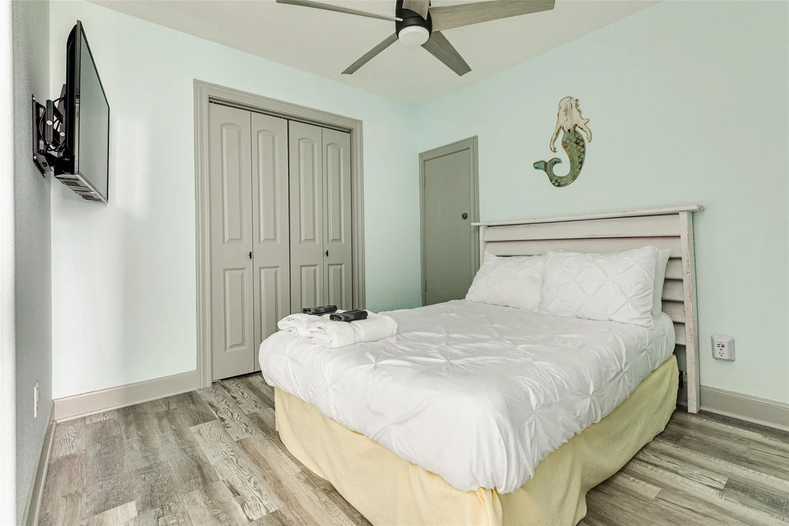 Photo of 13027 Jolly Roger Drive