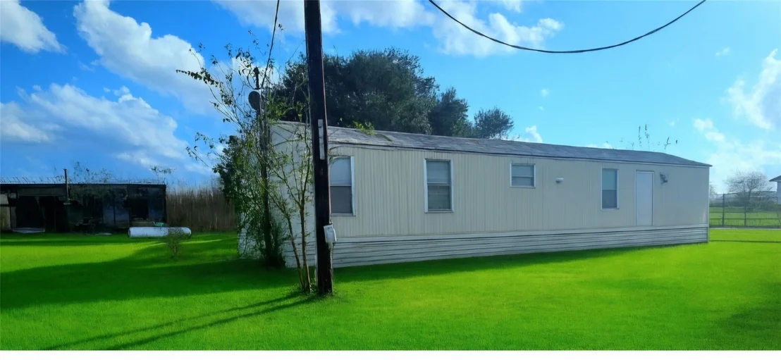 Photo of 12025 Mcfarlane Road