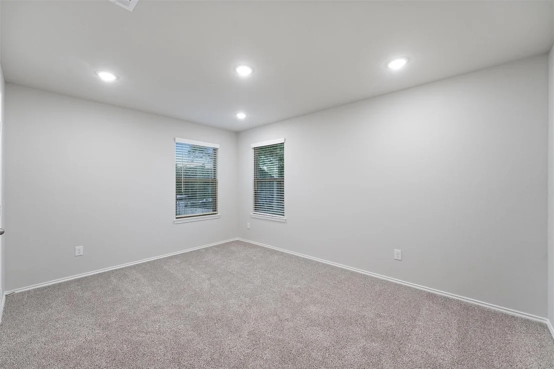 Photo of 140 Byrd Drive