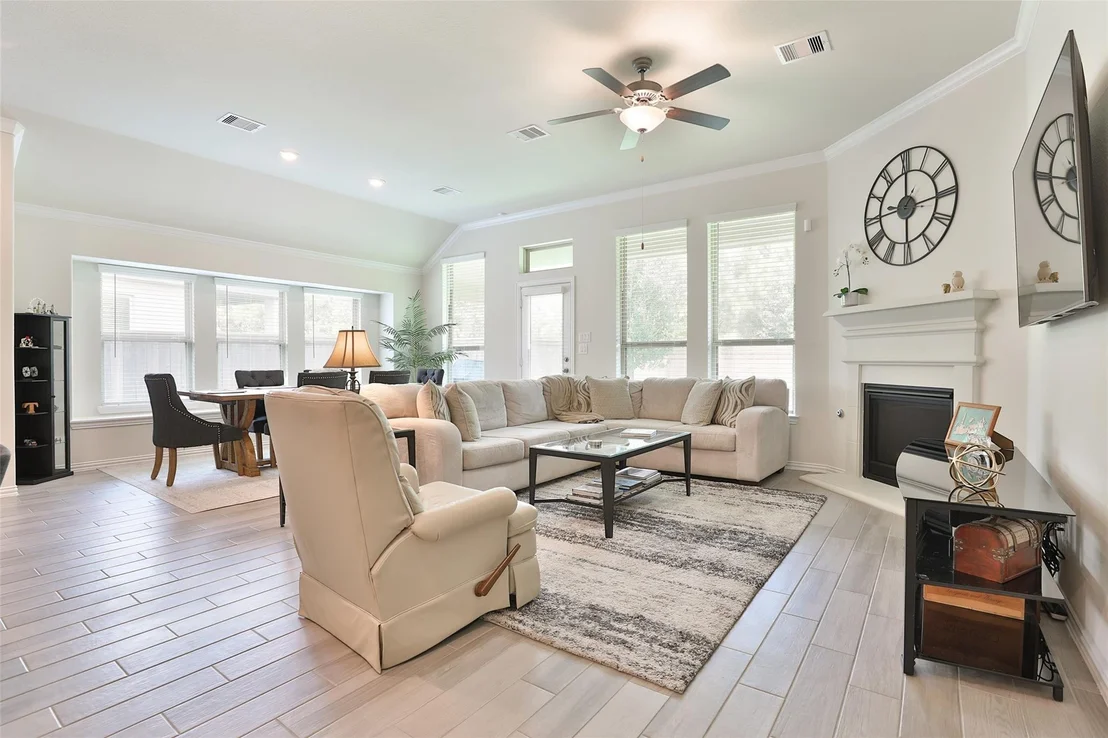 Photo of 19138 Longhorn Point Drive