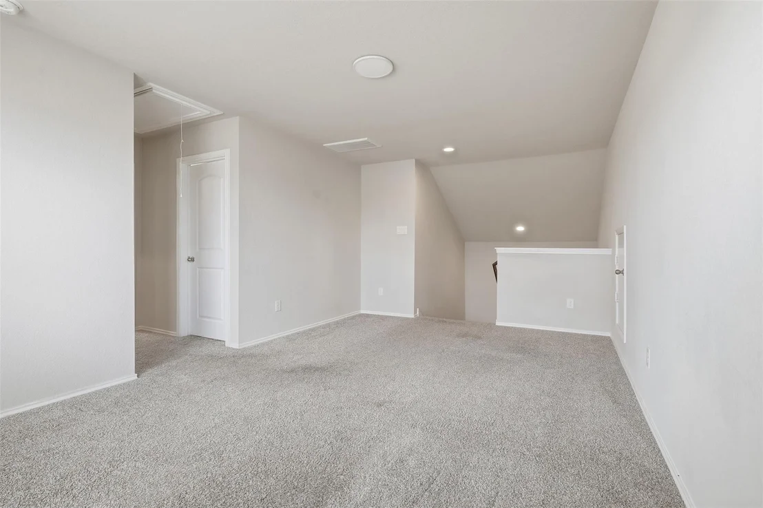 Photo of 21523 Victoria Harbor Drive