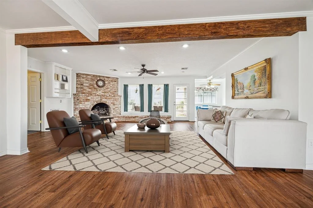 Photo of 10010 Balmforth Lane