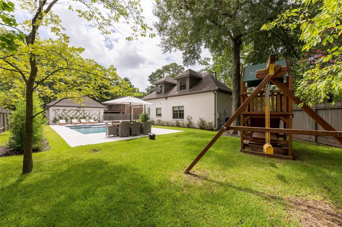 Photo of 25 Woodsborough Circle