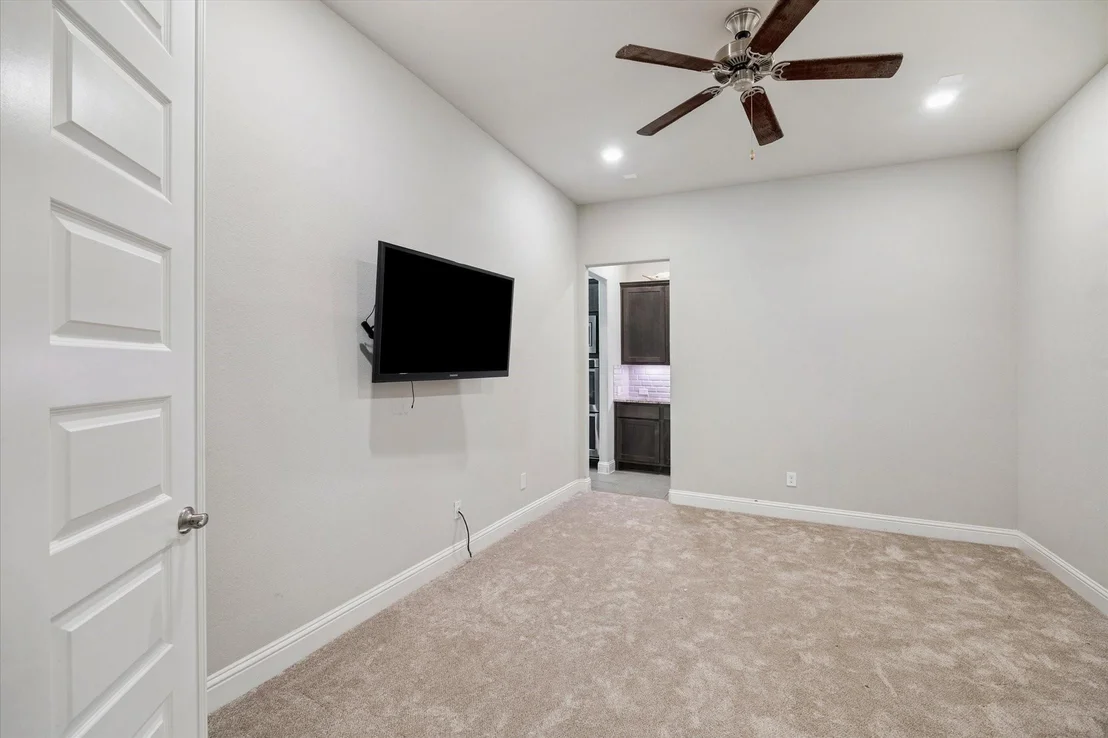 Photo of 4100 Sandalwood Lane