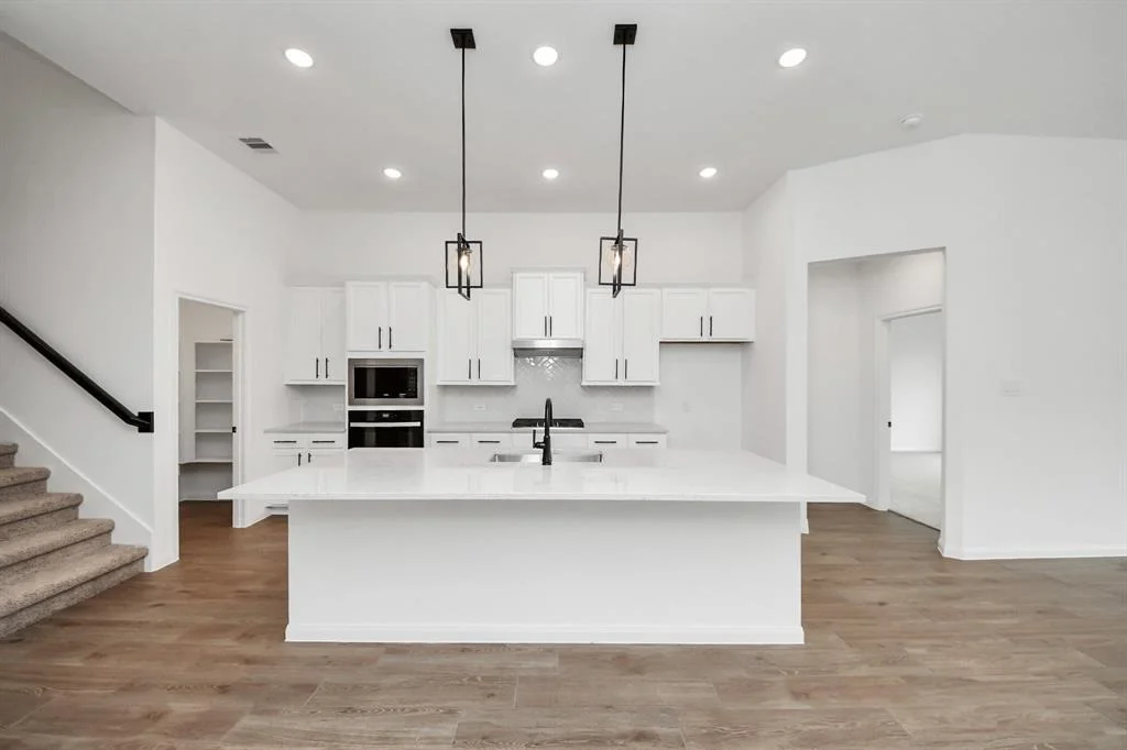 Photo of 7718 Clover Gully Lane
