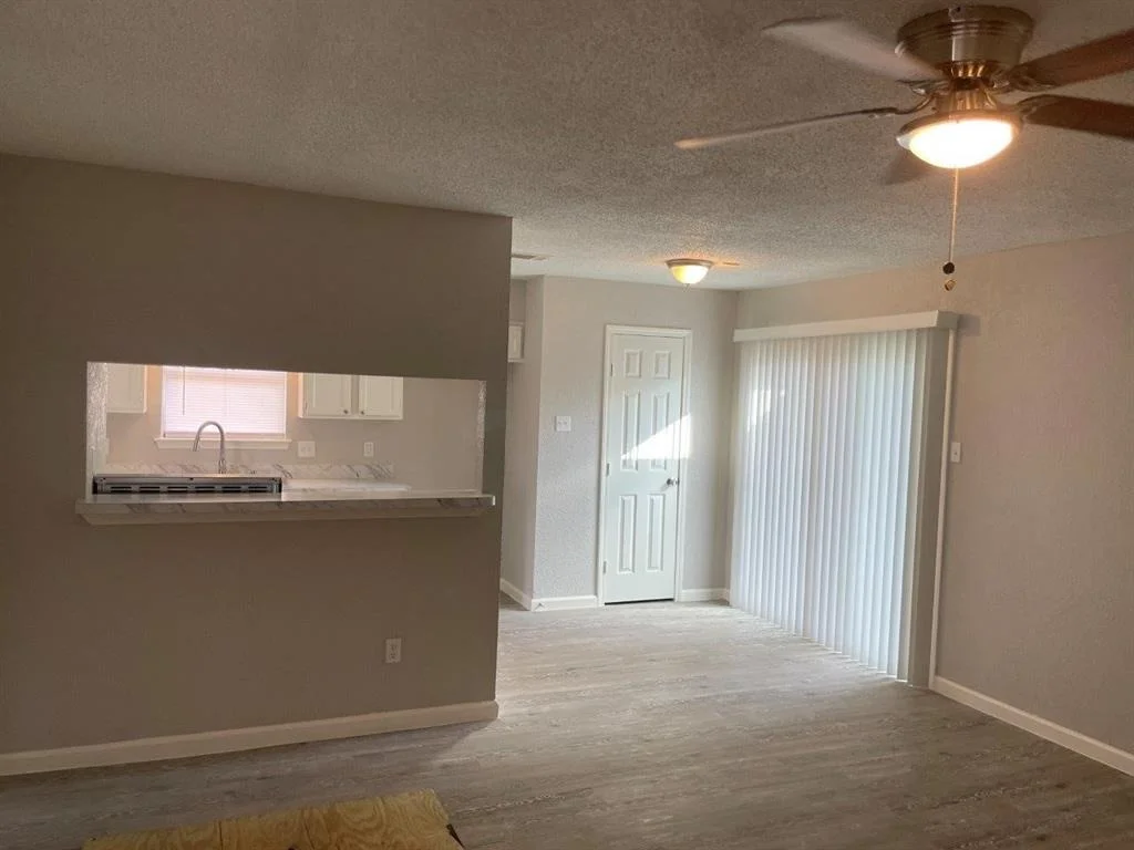 Photo of 4914 Fairgreen Lane