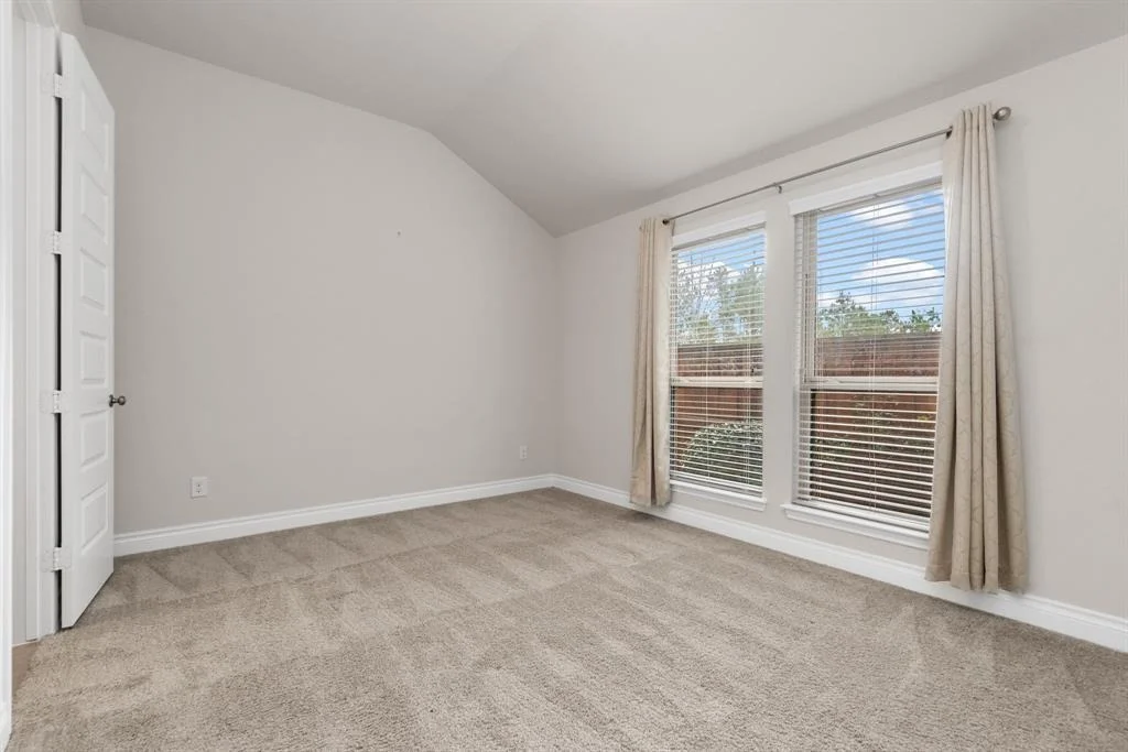 Photo of 28223 Green Meadow Way