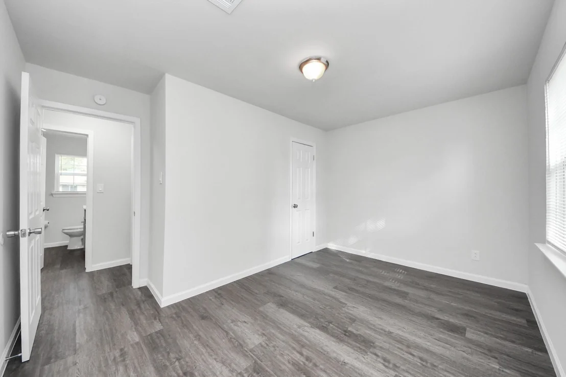 Photo of 6511 Mohawk Street