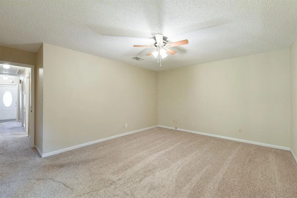 Photo of 405 Valley Brook Drive