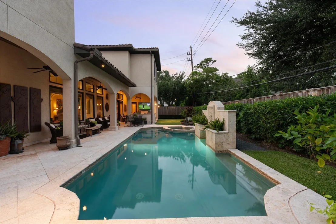 Photo of 5615 Pine Forest Road