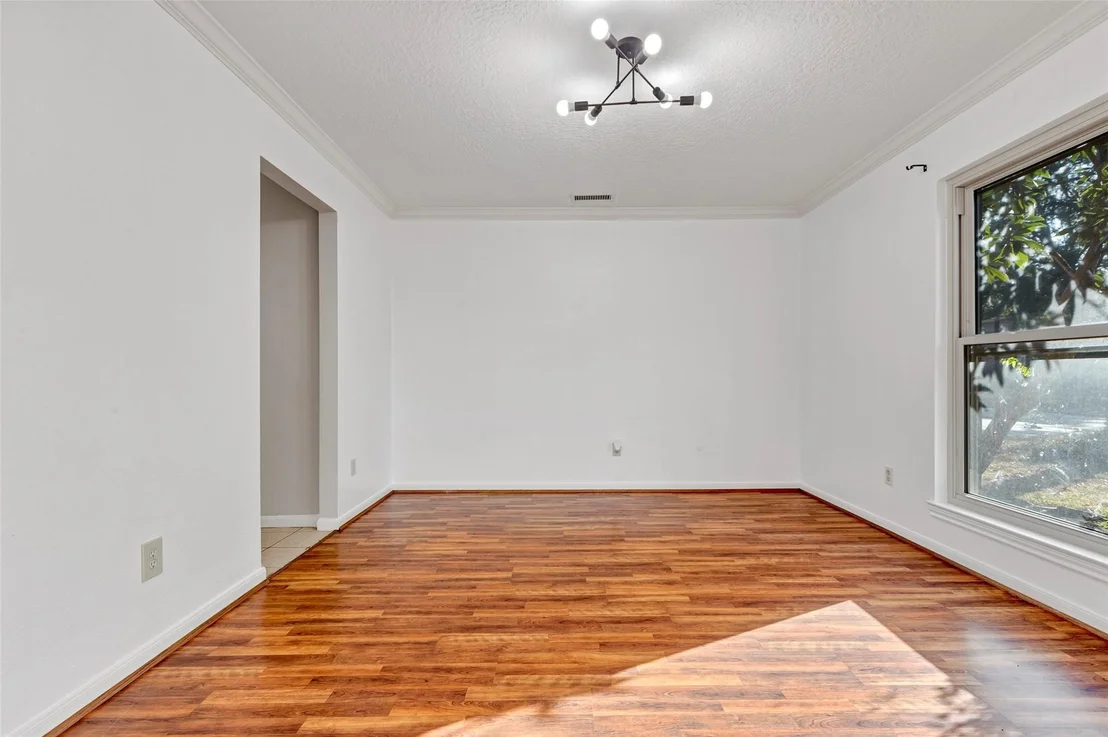 Photo of 2307 Rolling Glen Drive