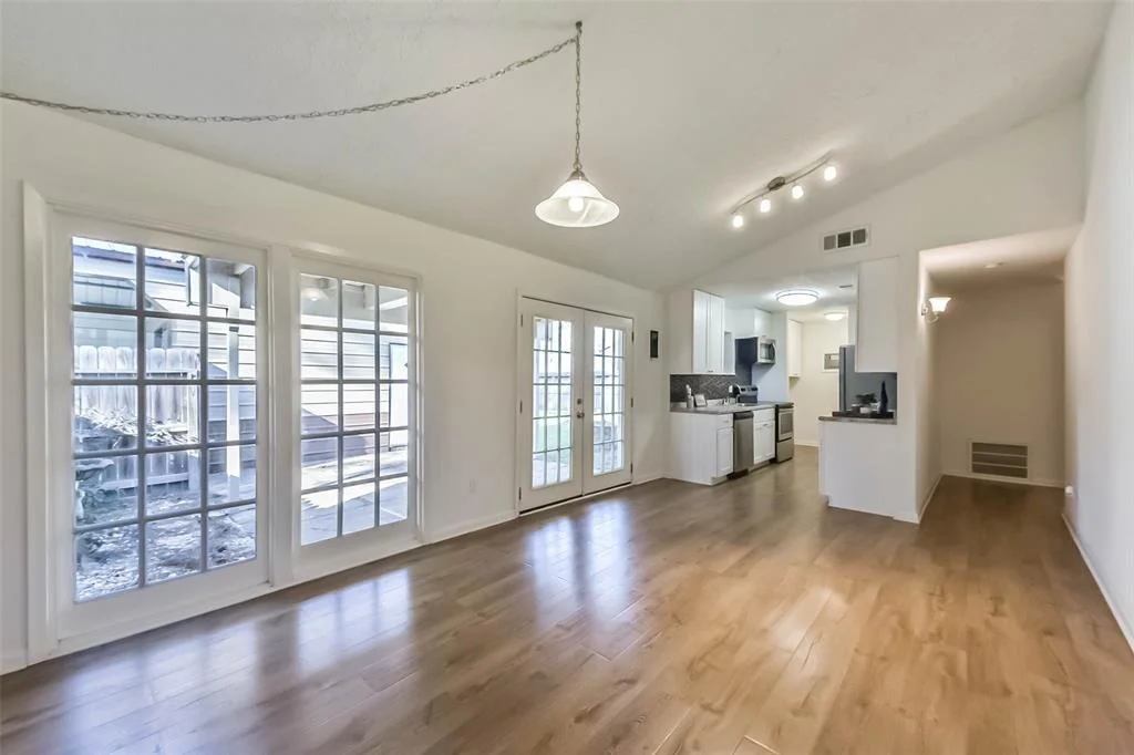Photo of 227 Cherry Valley Drive