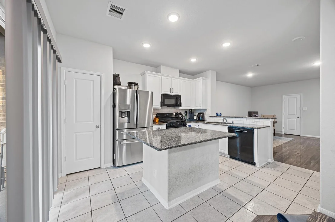 Photo of 2207 Harmony Point Lane