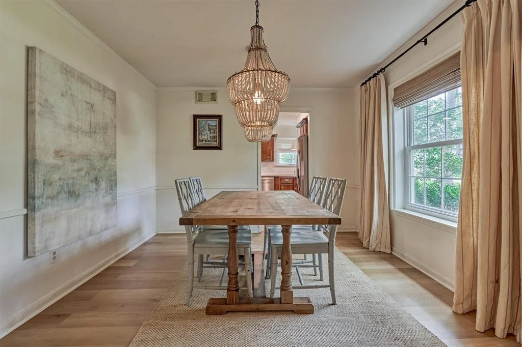 Photo of 6215 Glenhill Drive