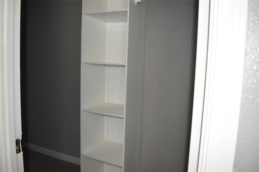 Photo of 25 Wood Glen