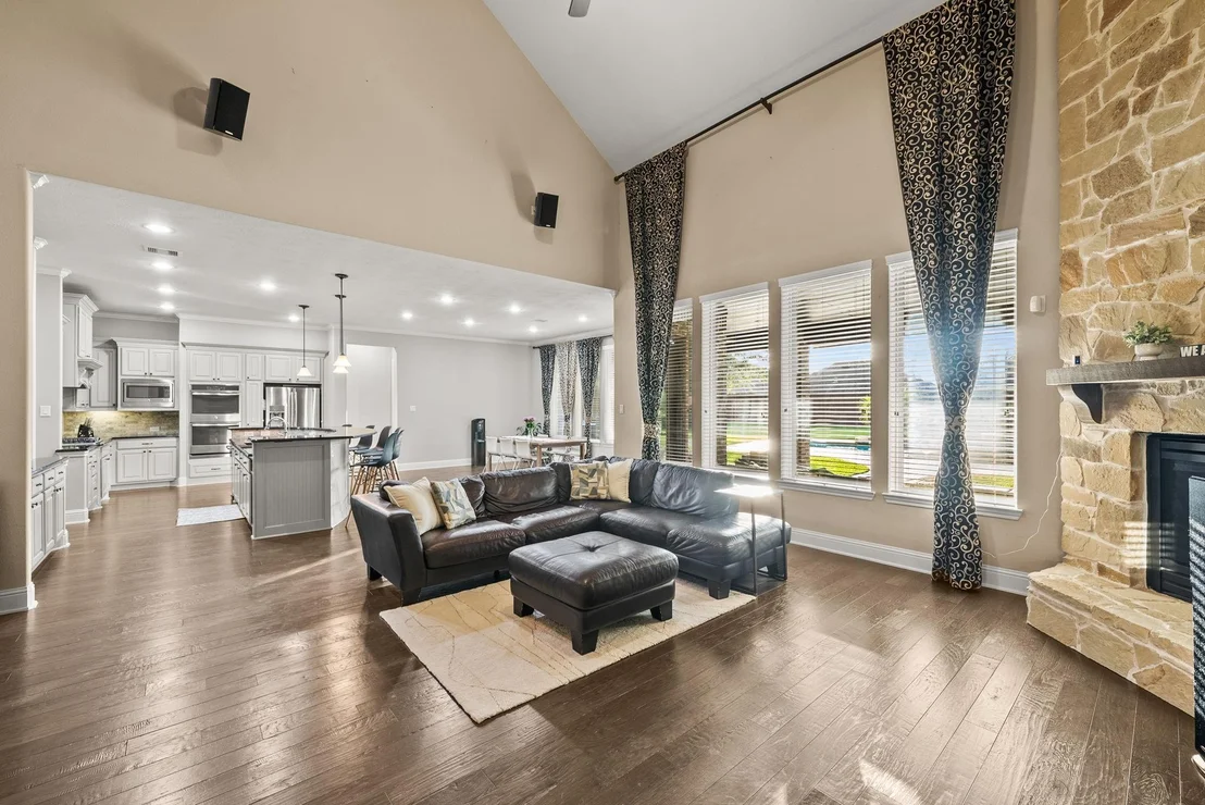 Photo of 21406 Harbor Water Drive